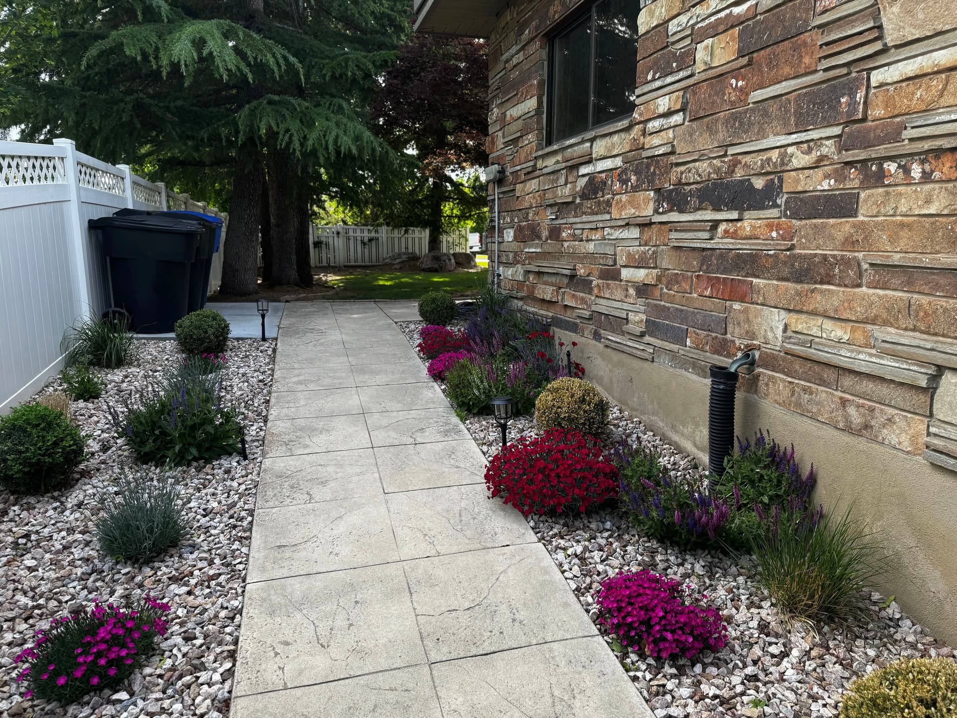 Blog post Fall in Love with Your Yard Again: Why Autumn Is Prime Time for Landscaping image