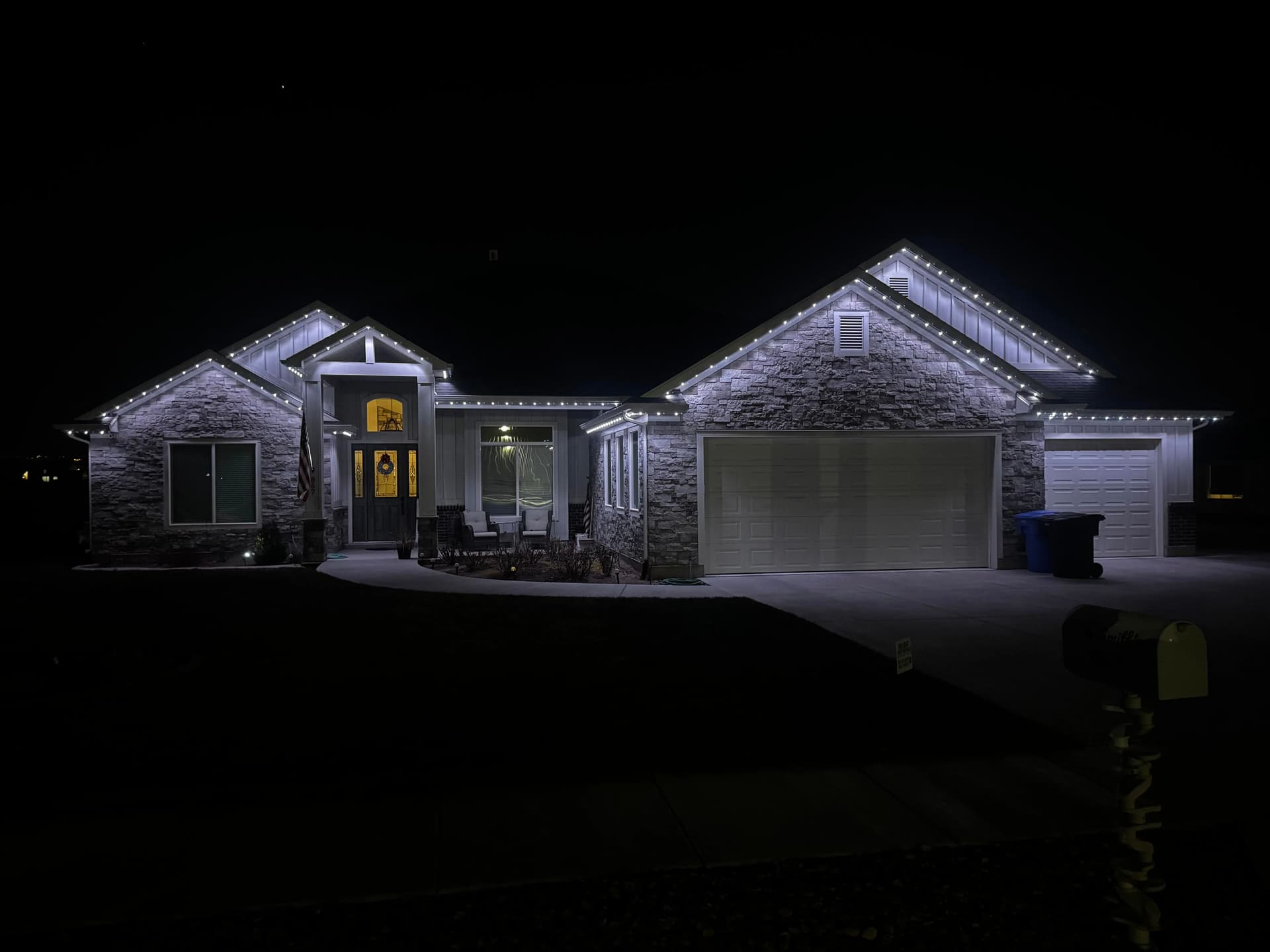 Blog post Christmas Lights Without the Ladder Drama: Why You Should Let Us Handle It image