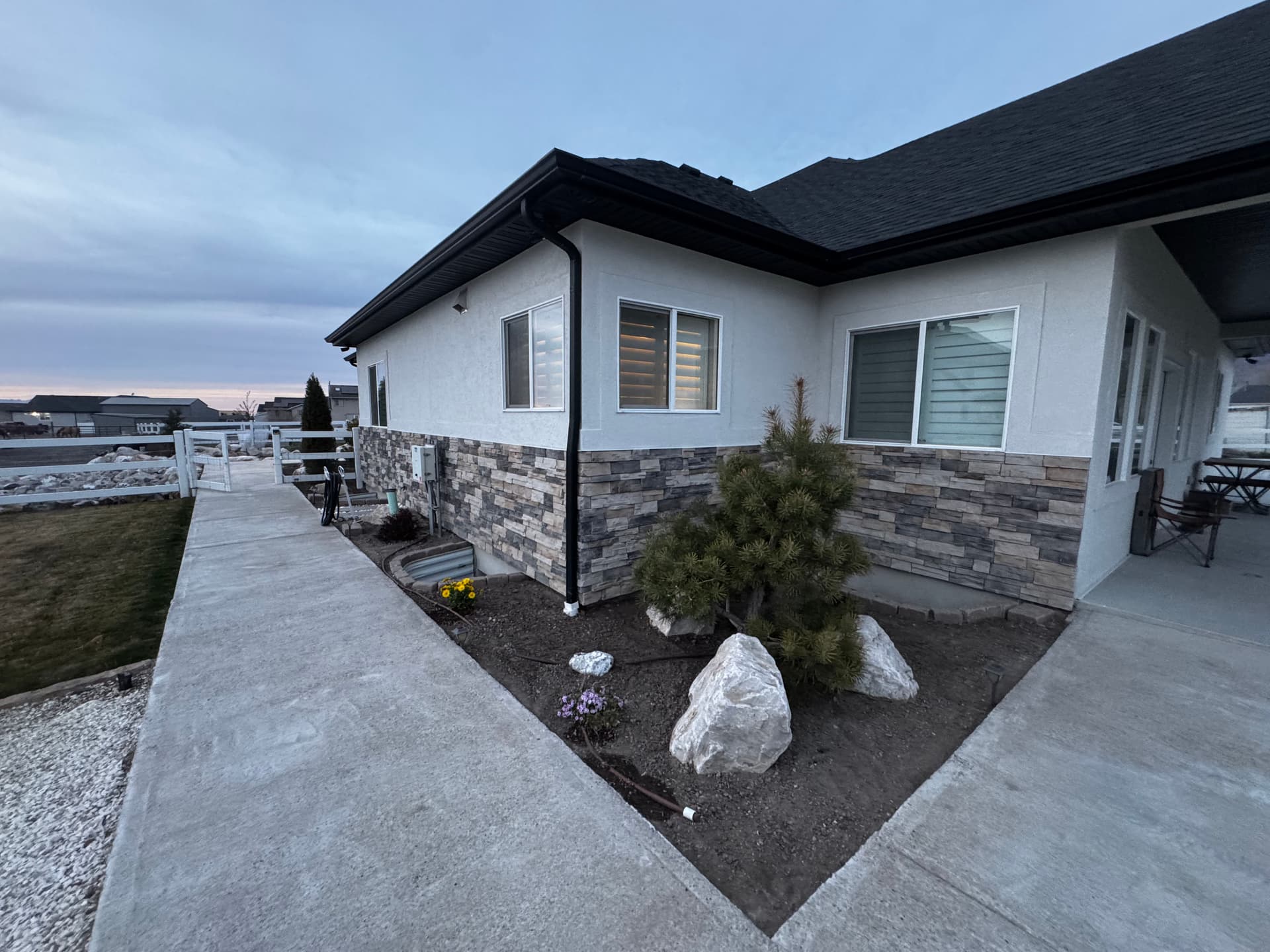 Gallery photos for Serene Countryside Home Ready for the Season: Image #6